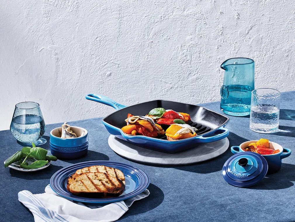 Ovnsgrillet marinert paprika på ristet hvitløksbrød