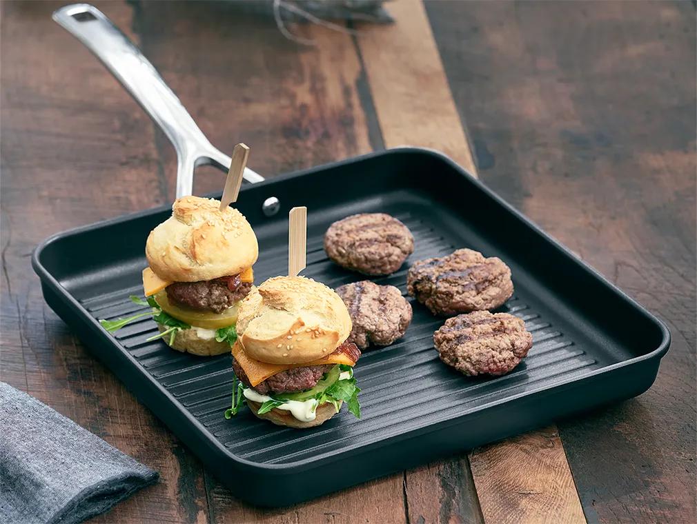 Miniburger med løk-chutney