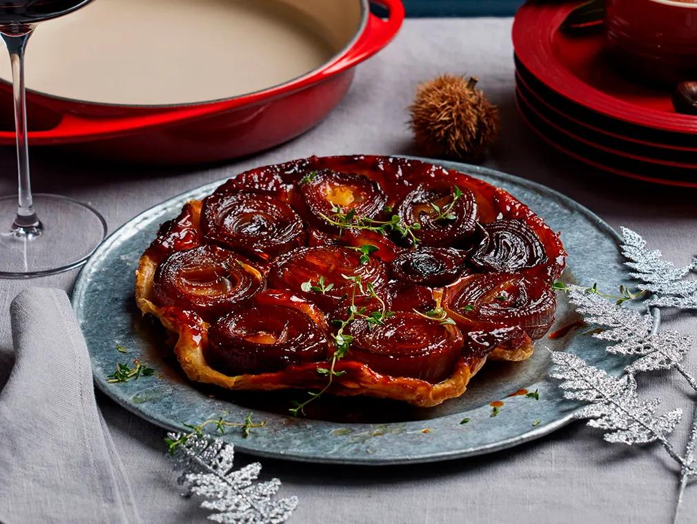 Tarte Tatin med karamelliserte løk