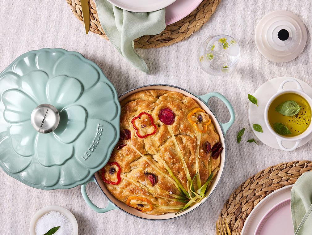 Focaccia med blomstermønster