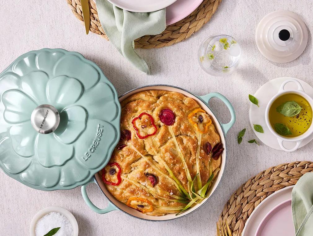 Focaccia med blomstermønster