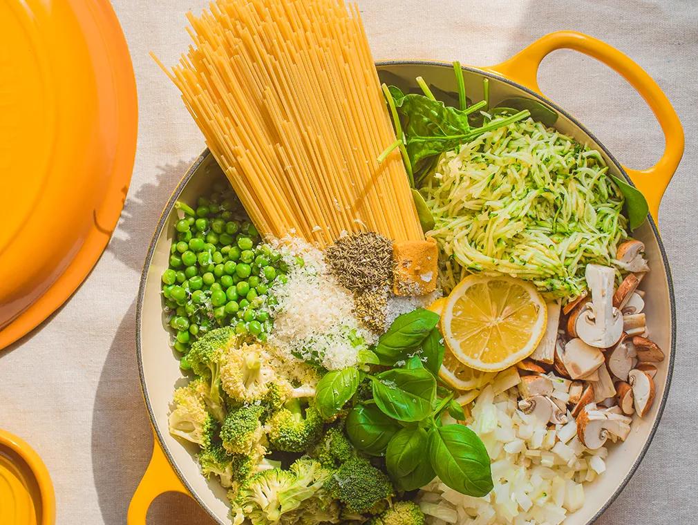 Grønn One Pot Pasta med squash og spinat