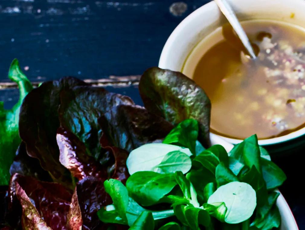 Grønn salat med vinaigrette