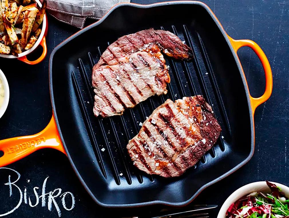 Entrecôte med pastinakkfritter og bearnaisesaus